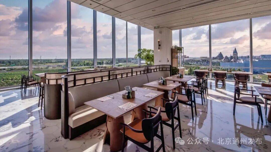 雪秀…副中心新年狂欢等您来超好玩澳门新葡京入口鱼灯巡游、极光飘(图15)